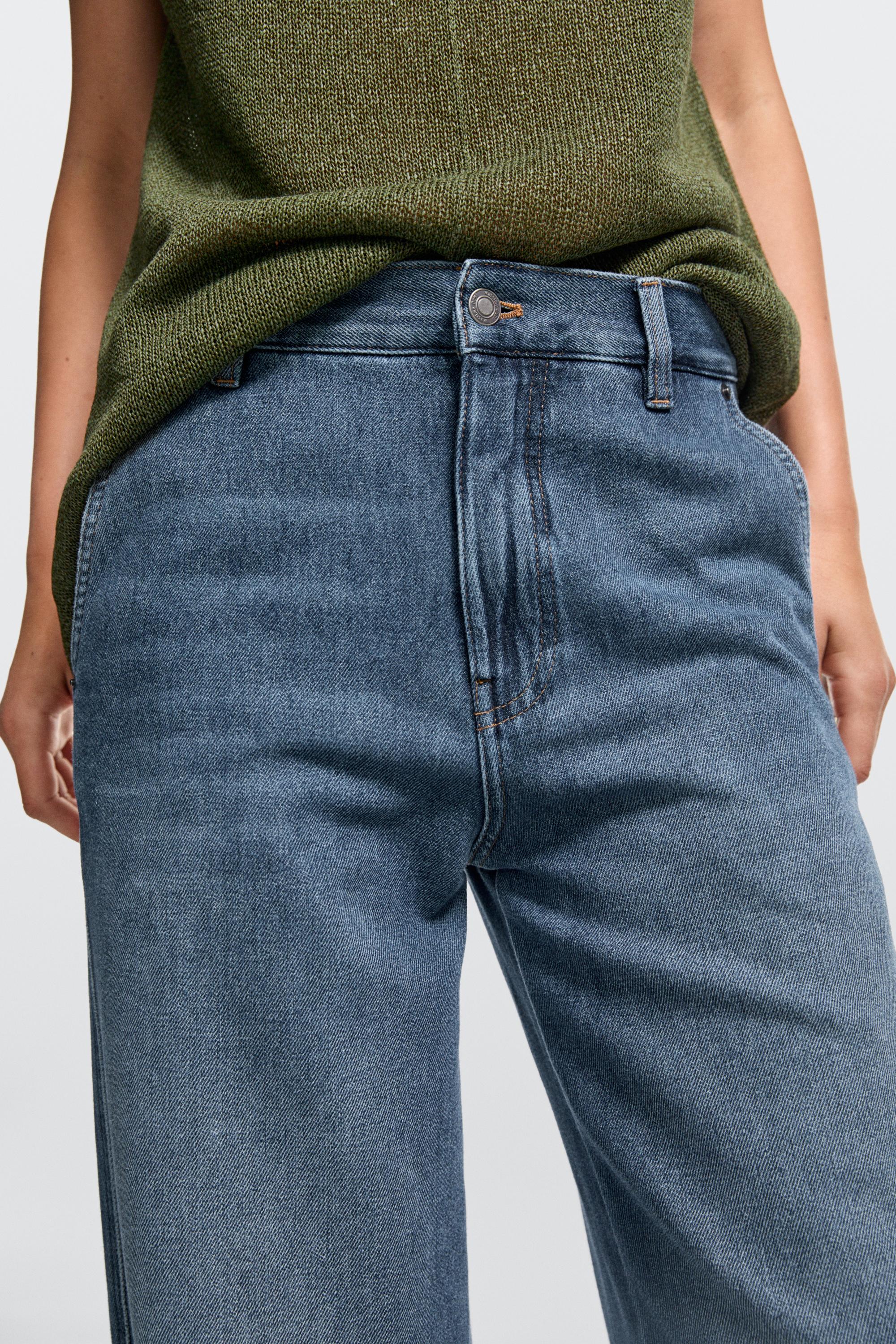 Mid-waist wide-leg jeans